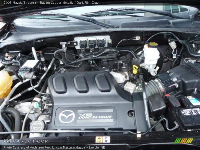 Blazing Copper Metallic / Dark Flint Gray 2005 Mazda Tribute s