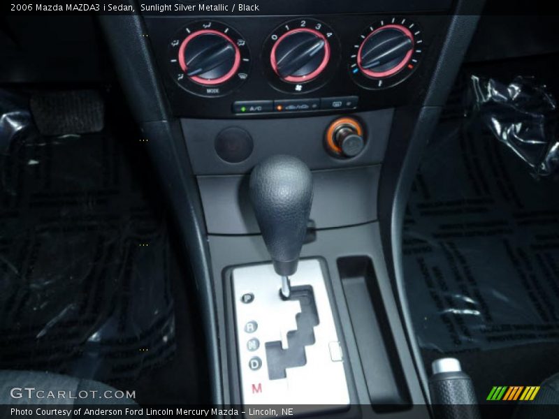 Sunlight Silver Metallic / Black 2006 Mazda MAZDA3 i Sedan
