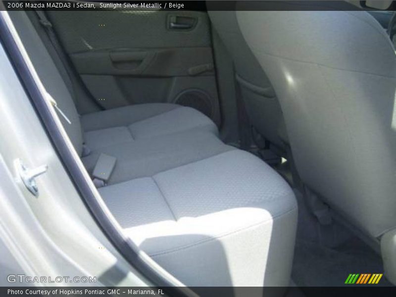 Sunlight Silver Metallic / Beige 2006 Mazda MAZDA3 i Sedan