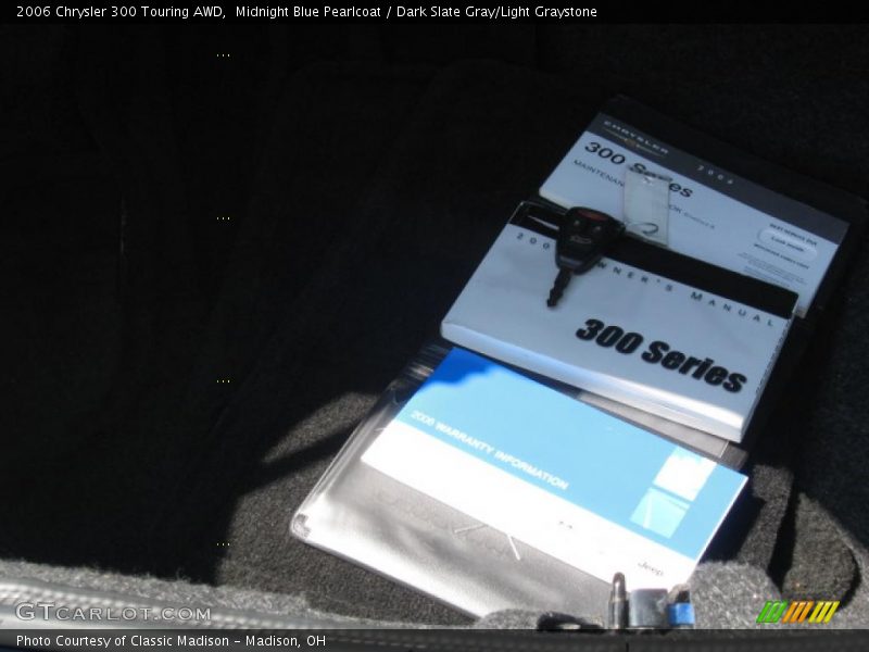 Midnight Blue Pearlcoat / Dark Slate Gray/Light Graystone 2006 Chrysler 300 Touring AWD