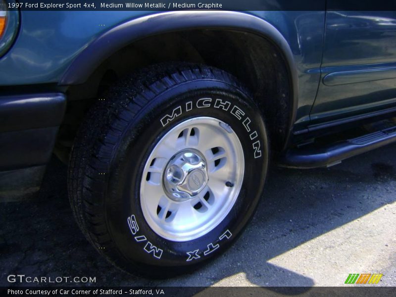 Medium Willow Metallic / Medium Graphite 1997 Ford Explorer Sport 4x4