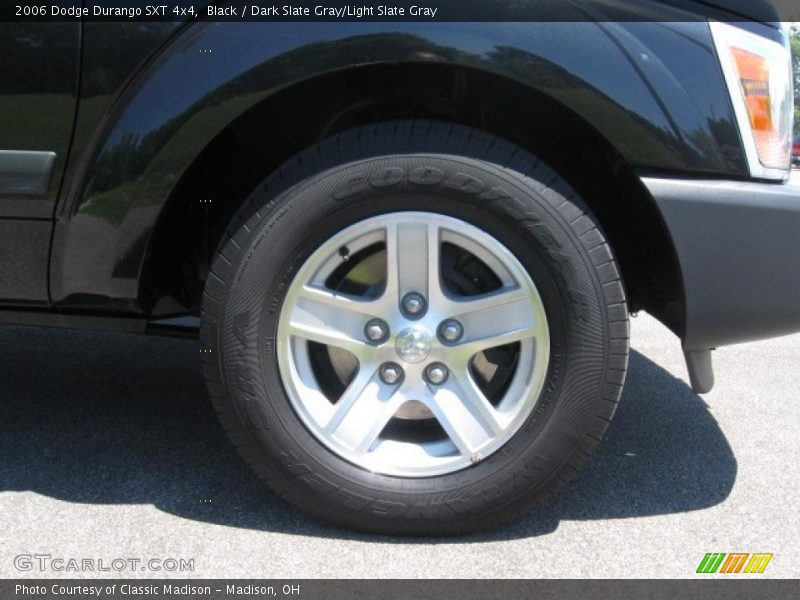 Black / Dark Slate Gray/Light Slate Gray 2006 Dodge Durango SXT 4x4