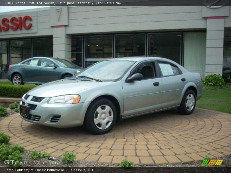 Satin Jade Pearlcoat / Dark Slate Gray 2004 Dodge Stratus SE Sedan