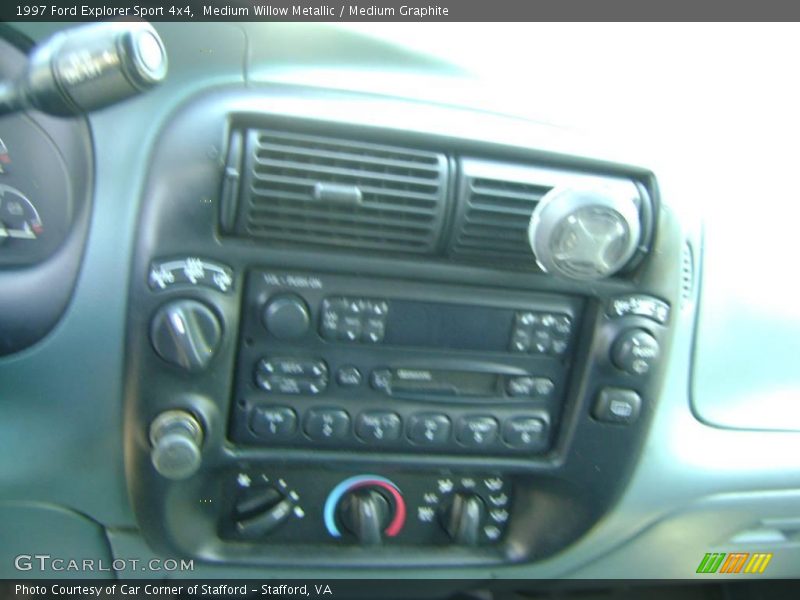 Medium Willow Metallic / Medium Graphite 1997 Ford Explorer Sport 4x4