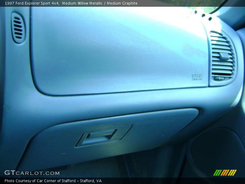 Medium Willow Metallic / Medium Graphite 1997 Ford Explorer Sport 4x4