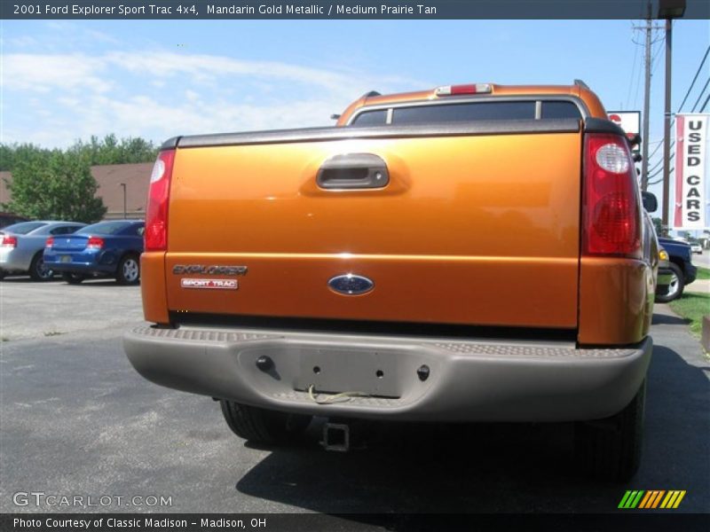 Mandarin Gold Metallic / Medium Prairie Tan 2001 Ford Explorer Sport Trac 4x4