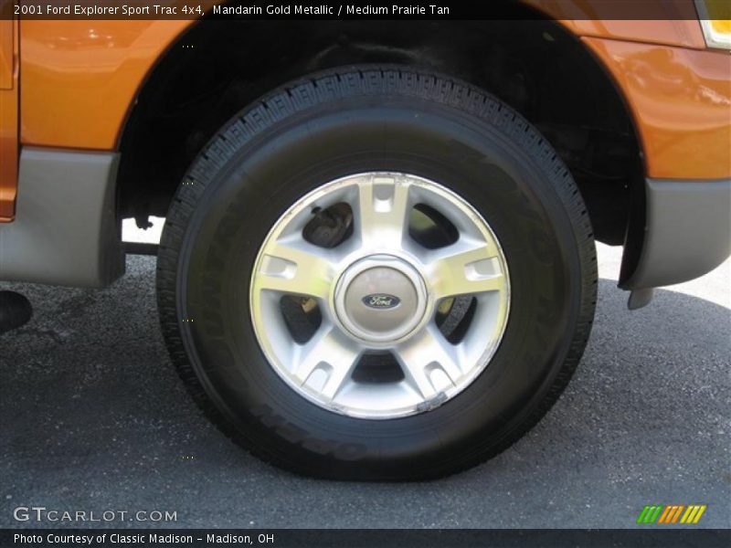 Mandarin Gold Metallic / Medium Prairie Tan 2001 Ford Explorer Sport Trac 4x4