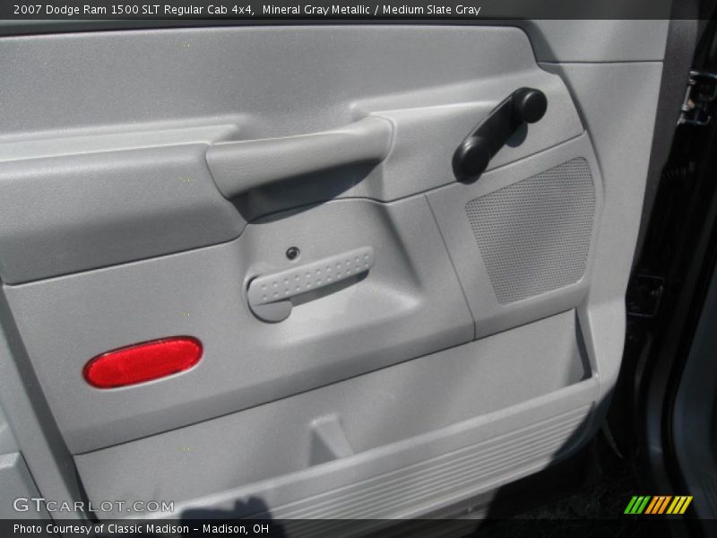Mineral Gray Metallic / Medium Slate Gray 2007 Dodge Ram 1500 SLT Regular Cab 4x4