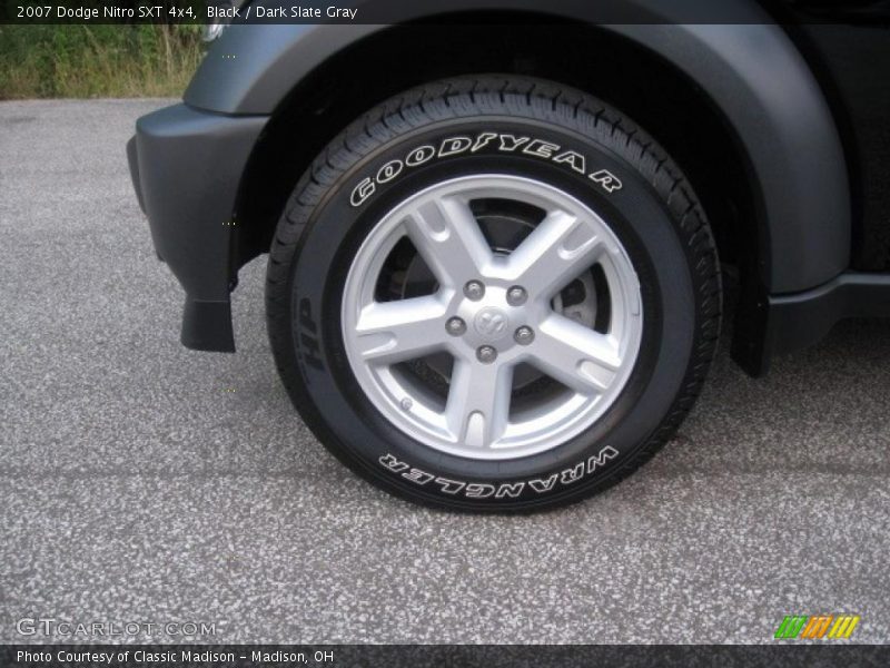 Black / Dark Slate Gray 2007 Dodge Nitro SXT 4x4