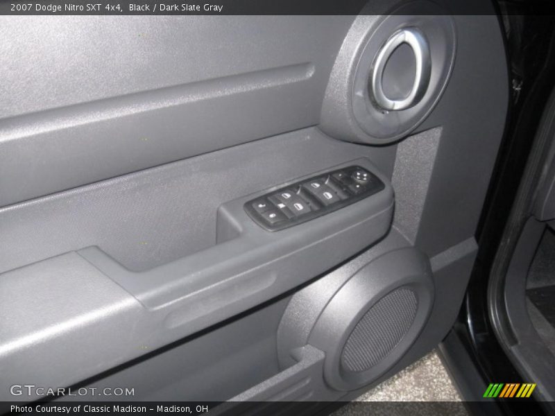 Black / Dark Slate Gray 2007 Dodge Nitro SXT 4x4