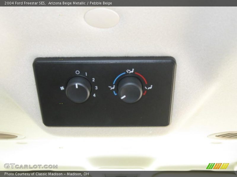 Arizona Beige Metallic / Pebble Beige 2004 Ford Freestar SES