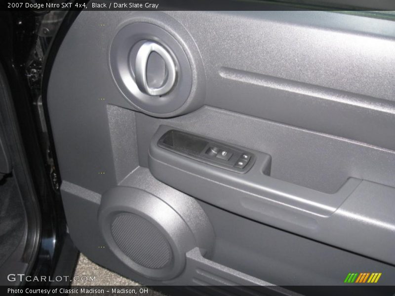 Black / Dark Slate Gray 2007 Dodge Nitro SXT 4x4