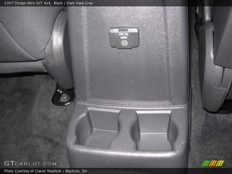 Black / Dark Slate Gray 2007 Dodge Nitro SXT 4x4