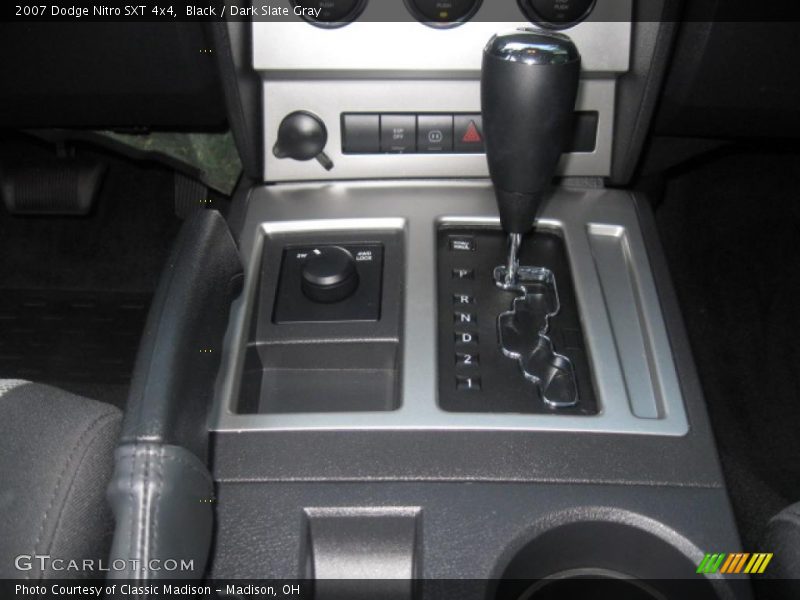 Black / Dark Slate Gray 2007 Dodge Nitro SXT 4x4