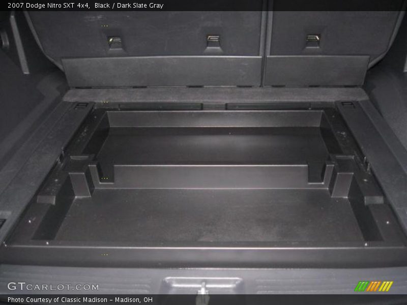Black / Dark Slate Gray 2007 Dodge Nitro SXT 4x4