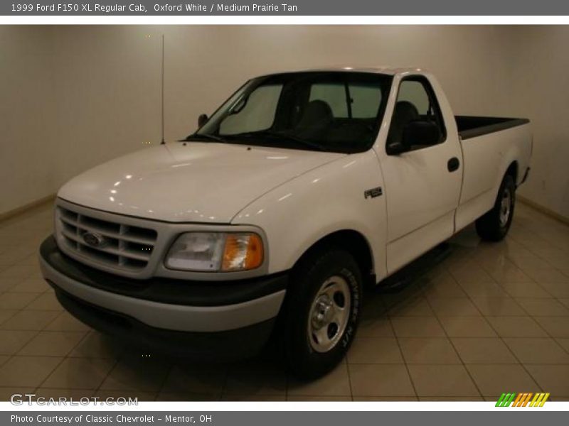 Oxford White / Medium Prairie Tan 1999 Ford F150 XL Regular Cab