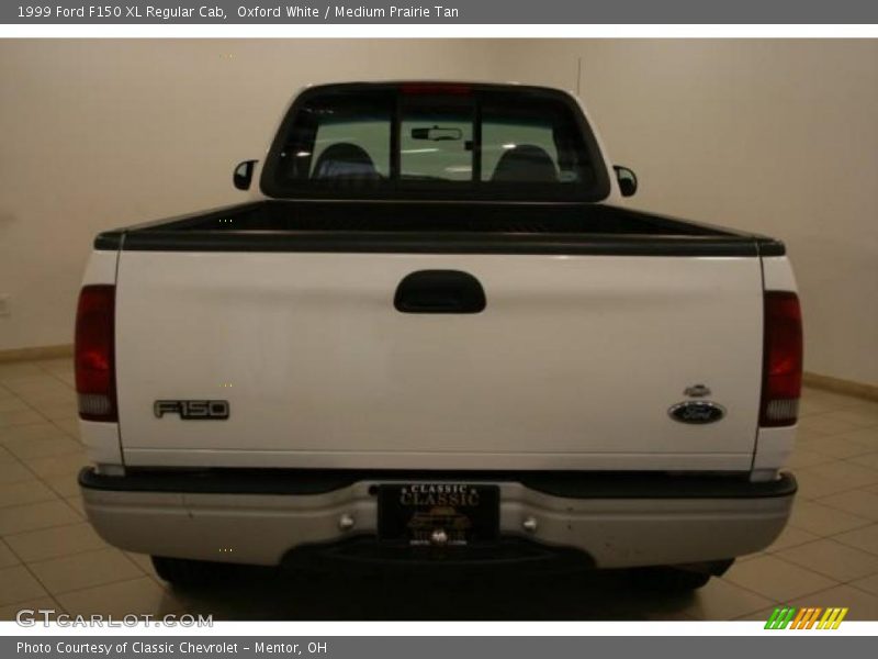 Oxford White / Medium Prairie Tan 1999 Ford F150 XL Regular Cab
