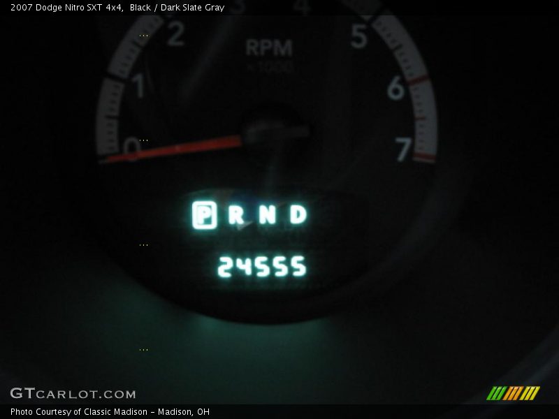 Black / Dark Slate Gray 2007 Dodge Nitro SXT 4x4