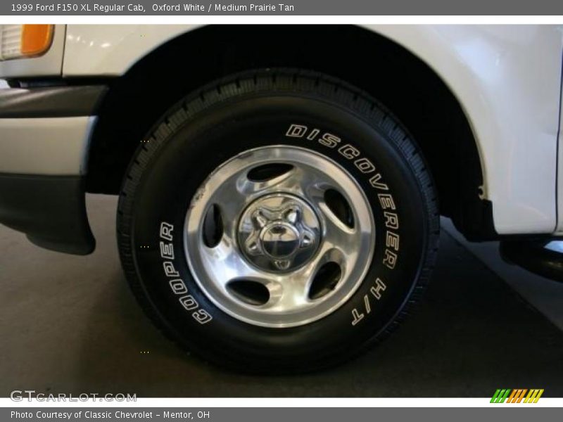 Oxford White / Medium Prairie Tan 1999 Ford F150 XL Regular Cab