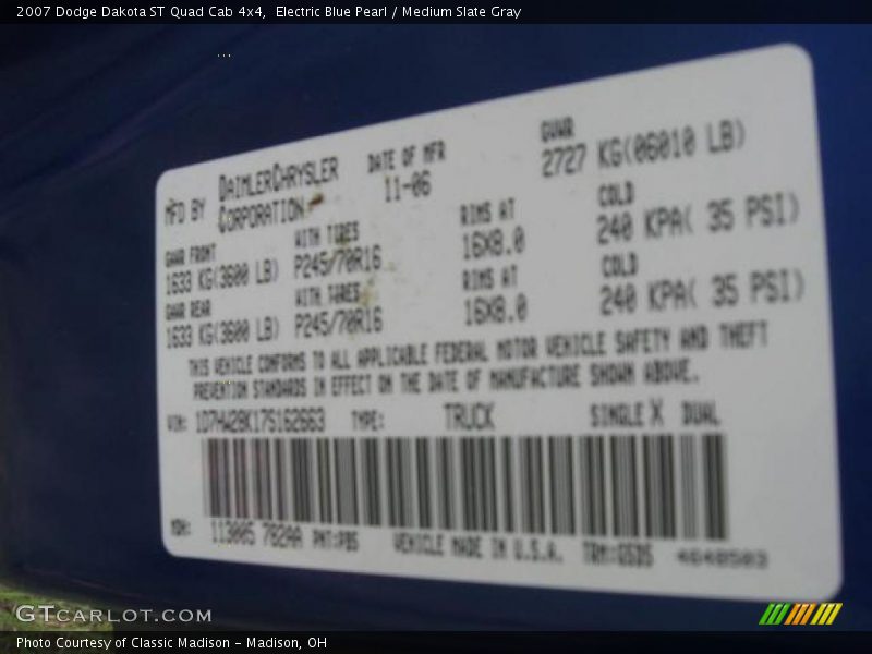 Electric Blue Pearl / Medium Slate Gray 2007 Dodge Dakota ST Quad Cab 4x4
