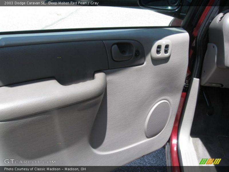 Deep Molten Red Pearl / Gray 2003 Dodge Caravan SE