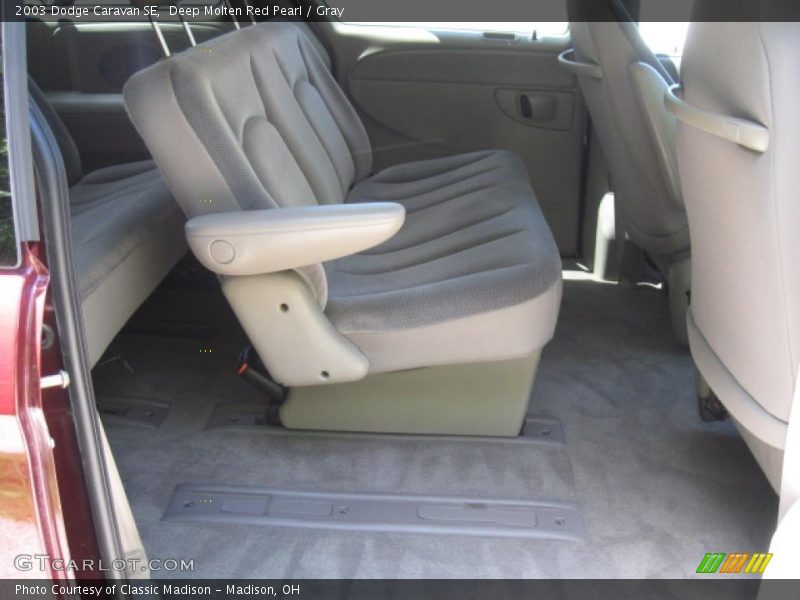 Deep Molten Red Pearl / Gray 2003 Dodge Caravan SE