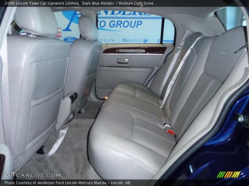 Dark Blue Metallic / Medium Light Stone 2008 Lincoln Town Car Signature Limited