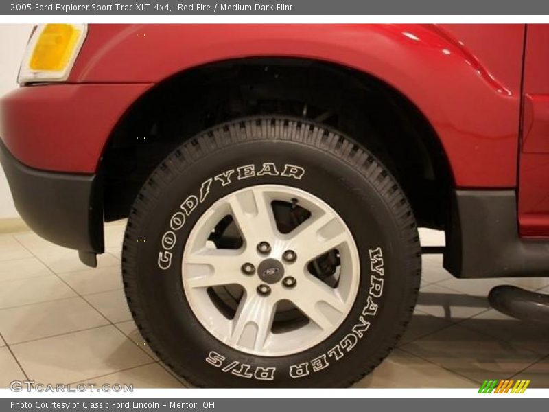 Red Fire / Medium Dark Flint 2005 Ford Explorer Sport Trac XLT 4x4
