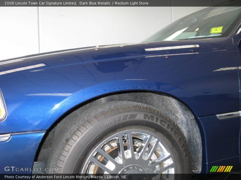 Dark Blue Metallic / Medium Light Stone 2008 Lincoln Town Car Signature Limited