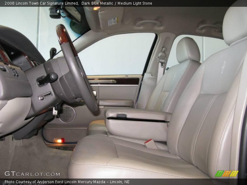 Dark Blue Metallic / Medium Light Stone 2008 Lincoln Town Car Signature Limited