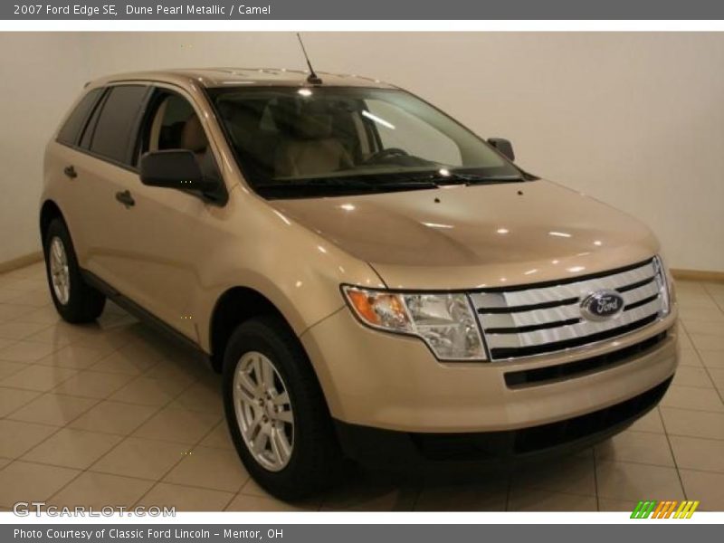 Dune Pearl Metallic / Camel 2007 Ford Edge SE