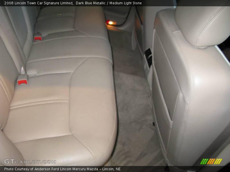 Dark Blue Metallic / Medium Light Stone 2008 Lincoln Town Car Signature Limited