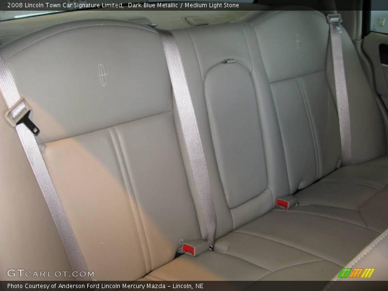Dark Blue Metallic / Medium Light Stone 2008 Lincoln Town Car Signature Limited