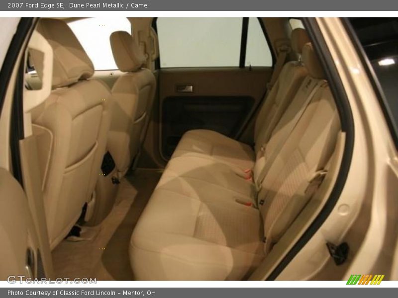 Dune Pearl Metallic / Camel 2007 Ford Edge SE