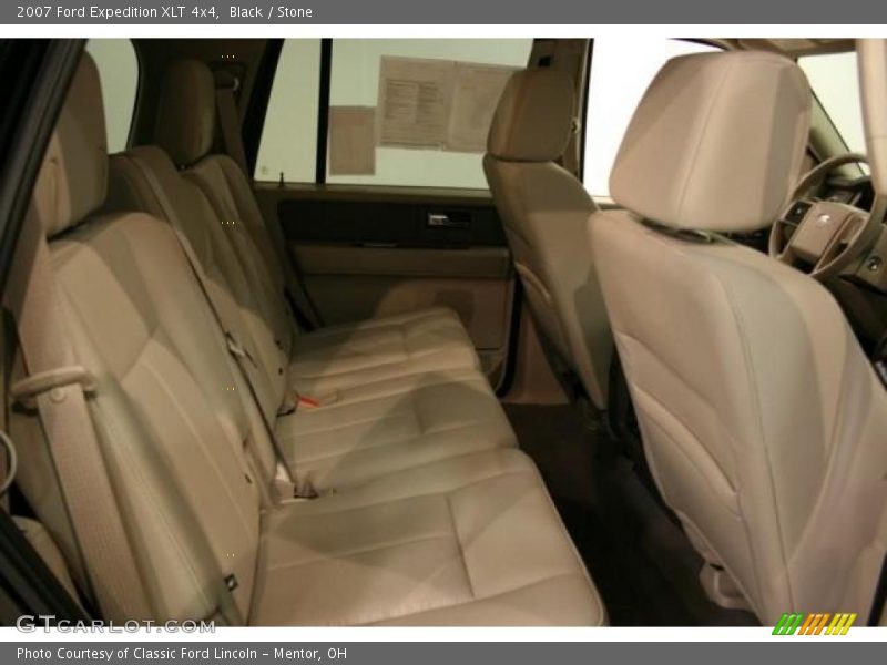 Black / Stone 2007 Ford Expedition XLT 4x4