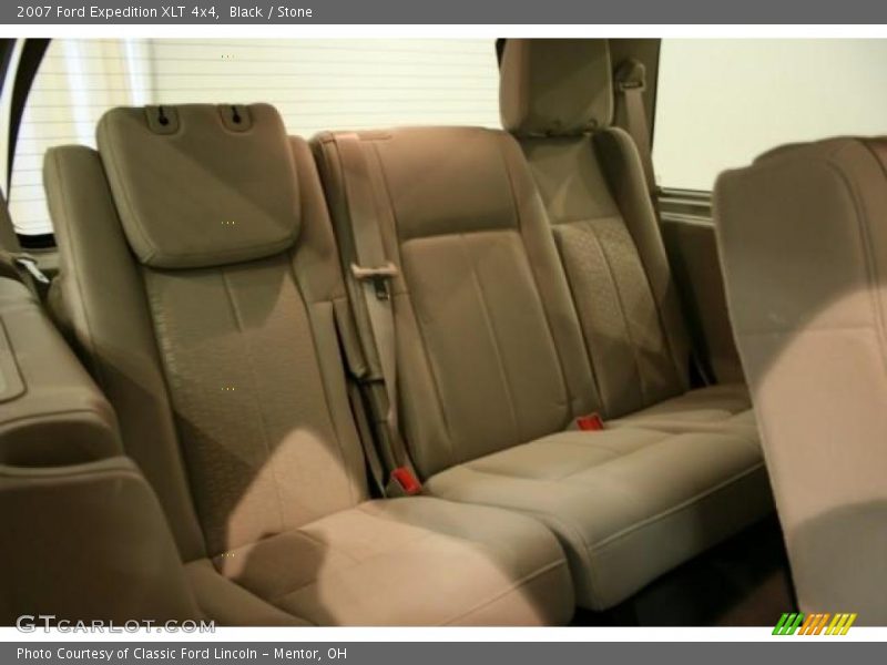 Black / Stone 2007 Ford Expedition XLT 4x4