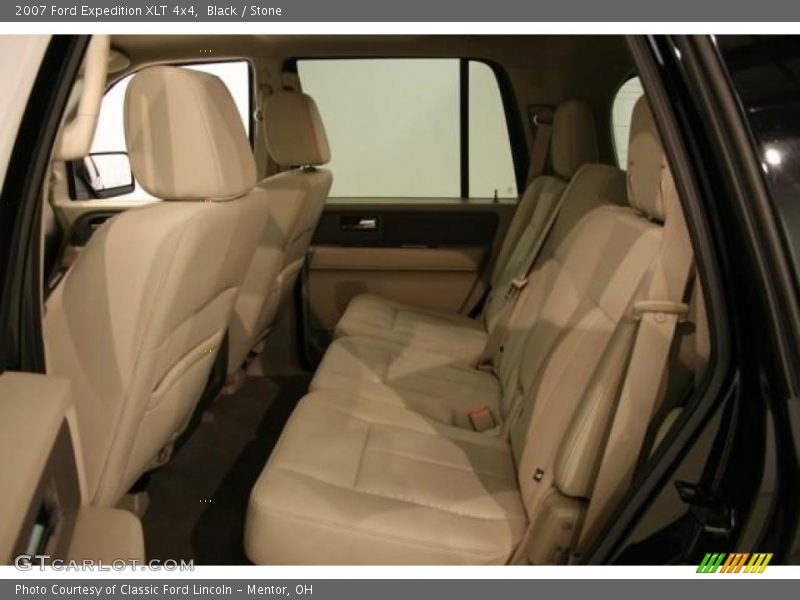 Black / Stone 2007 Ford Expedition XLT 4x4