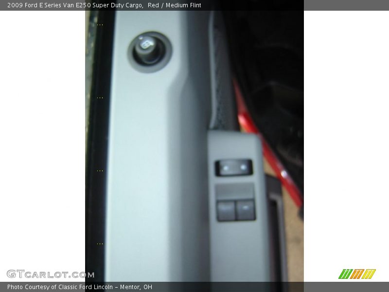 Red / Medium Flint 2009 Ford E Series Van E250 Super Duty Cargo