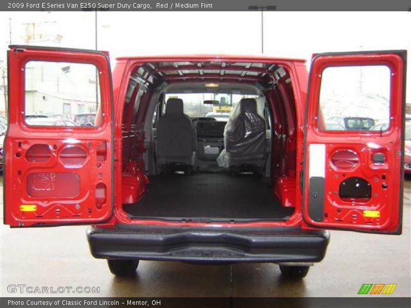 Red / Medium Flint 2009 Ford E Series Van E250 Super Duty Cargo