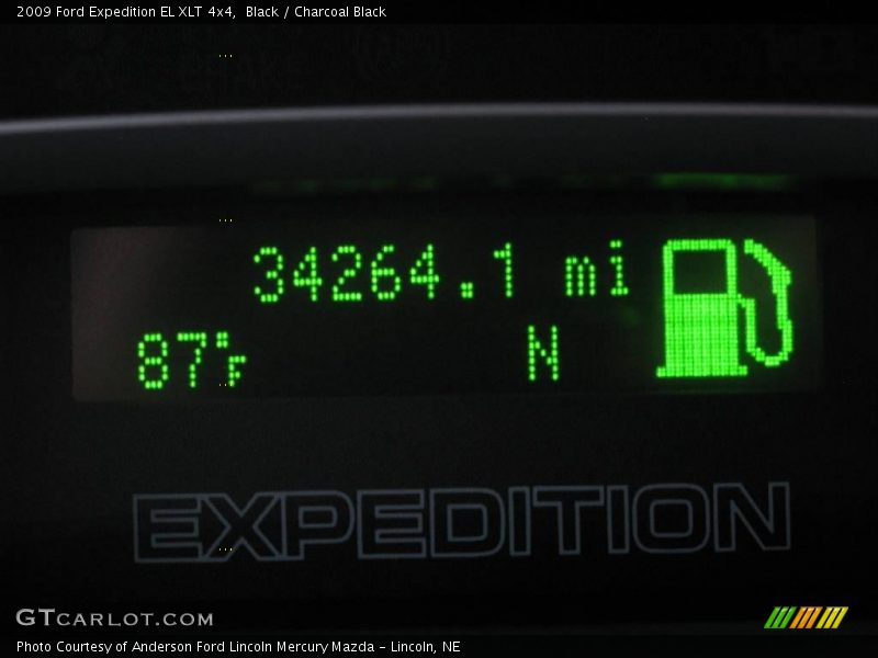 Black / Charcoal Black 2009 Ford Expedition EL XLT 4x4