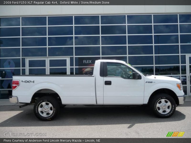 Oxford White / Stone/Medium Stone 2009 Ford F150 XLT Regular Cab 4x4