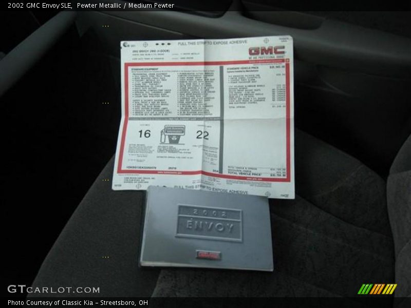 Pewter Metallic / Medium Pewter 2002 GMC Envoy SLE