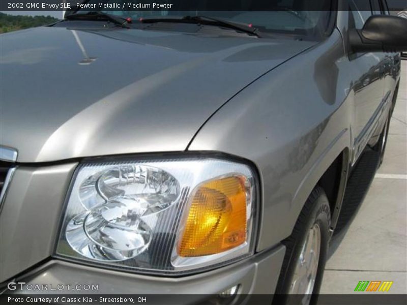 Pewter Metallic / Medium Pewter 2002 GMC Envoy SLE