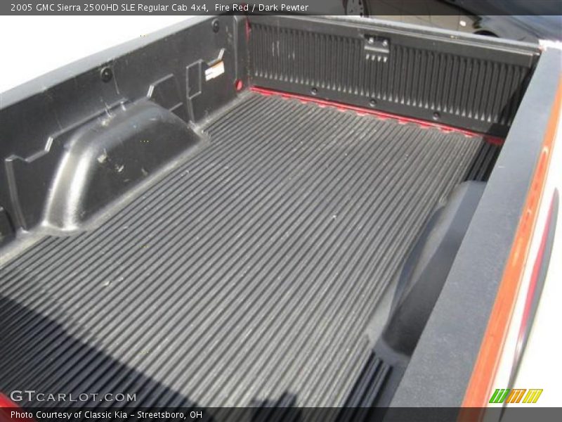 Fire Red / Dark Pewter 2005 GMC Sierra 2500HD SLE Regular Cab 4x4