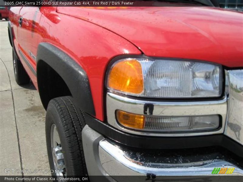 Fire Red / Dark Pewter 2005 GMC Sierra 2500HD SLE Regular Cab 4x4