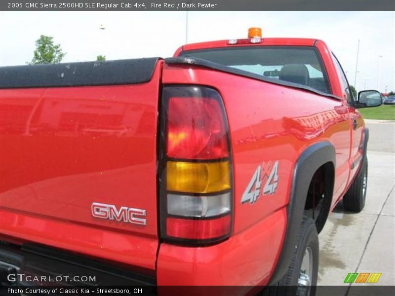 Fire Red / Dark Pewter 2005 GMC Sierra 2500HD SLE Regular Cab 4x4