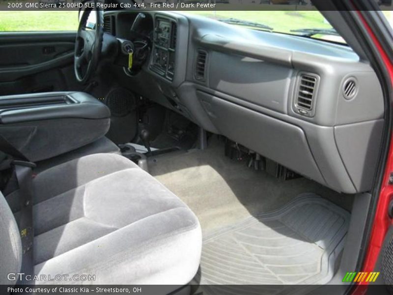 Fire Red / Dark Pewter 2005 GMC Sierra 2500HD SLE Regular Cab 4x4
