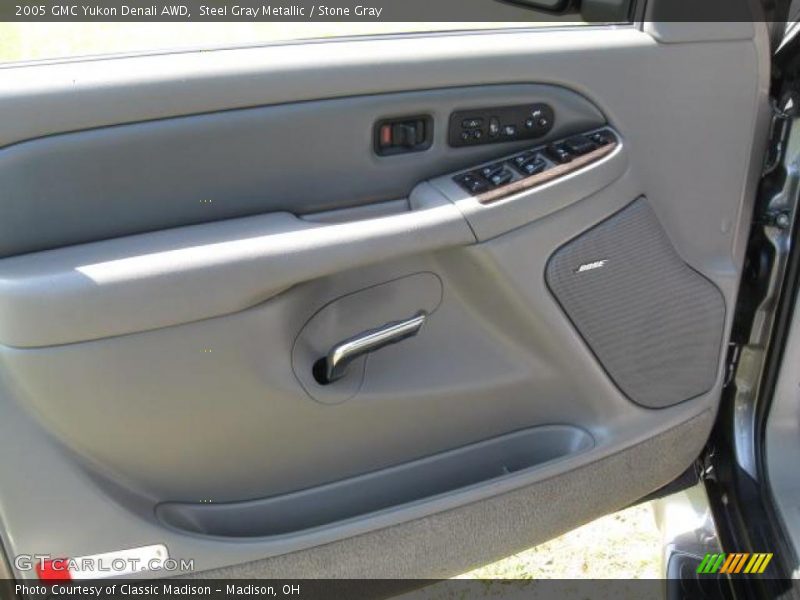 Steel Gray Metallic / Stone Gray 2005 GMC Yukon Denali AWD
