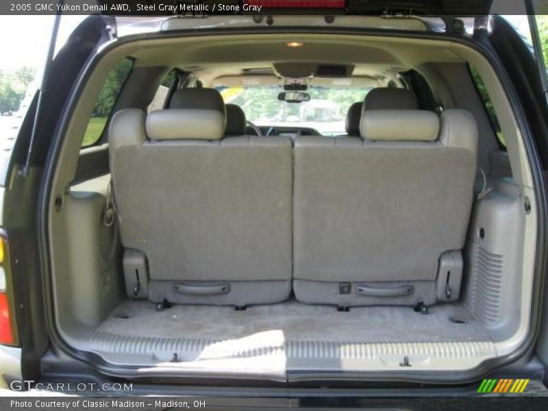 Steel Gray Metallic / Stone Gray 2005 GMC Yukon Denali AWD