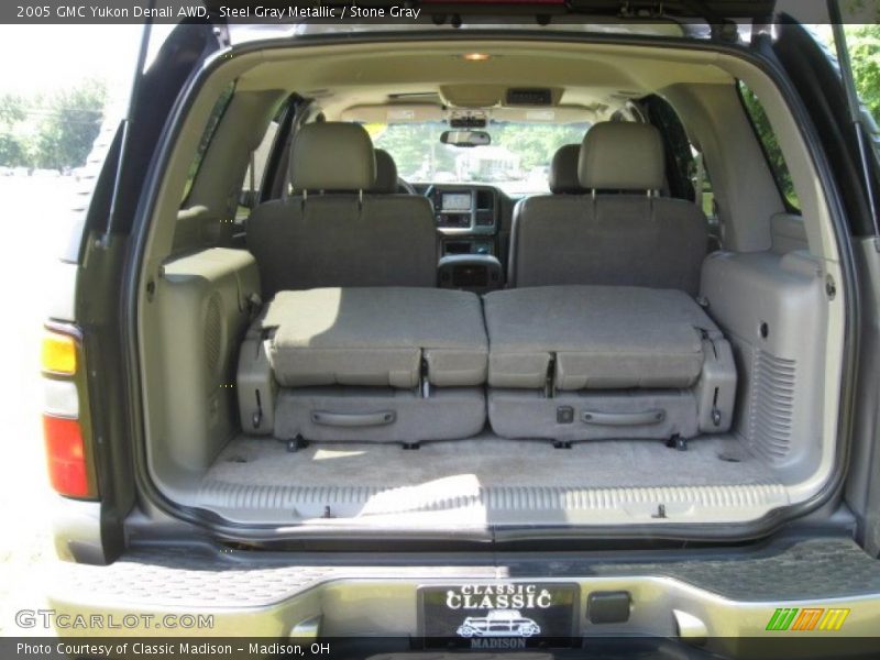 Steel Gray Metallic / Stone Gray 2005 GMC Yukon Denali AWD